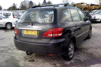 Porte avant droit TOYOTA AVENSIS VERSO