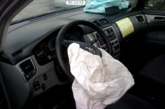 Porte avant droit TOYOTA AVENSIS VERSO