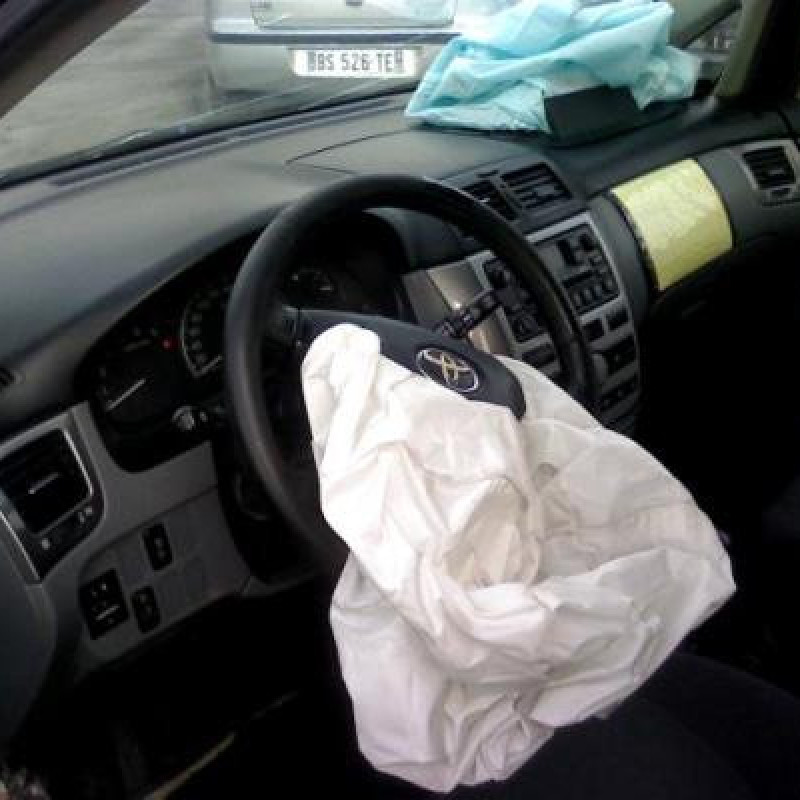 Porte avant droit TOYOTA AVENSIS VERSO Photo n°8