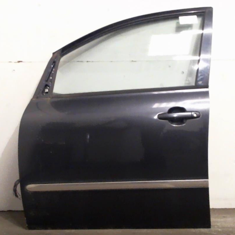 Porte avant gauche TOYOTA AVENSIS VERSO Photo n°1