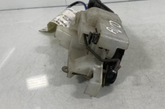 Serrure avant droit TOYOTA CELICA 4