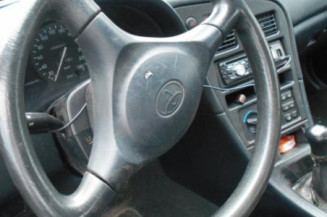 Serrure avant droit TOYOTA CELICA 4