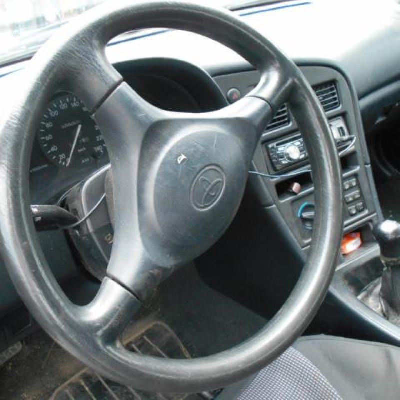 Serrure avant droit TOYOTA CELICA 4 Photo n°8