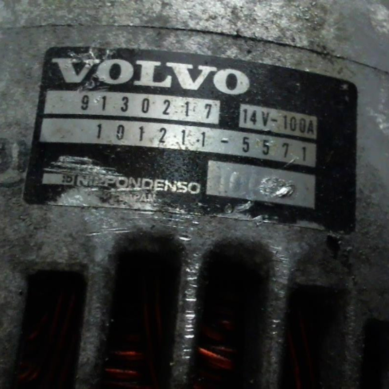 Alternateur VOLVO S 40 1 Photo n°1