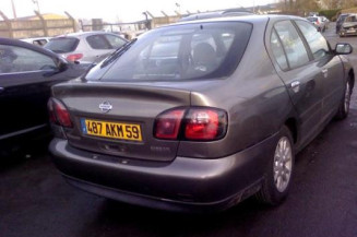 Retroviseur droit NISSAN PRIMERA 2