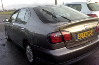 Retroviseur droit NISSAN PRIMERA 2