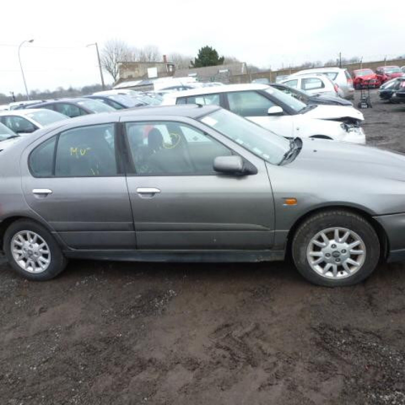 Retroviseur droit NISSAN PRIMERA 2 Photo n°13