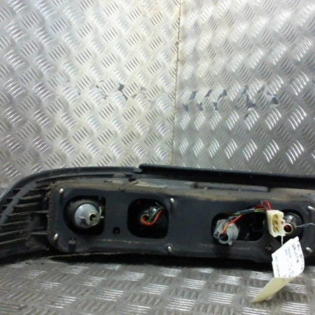 Feu arriere principal gauche (feux) MAZDA 323 4