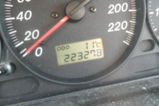Malle/Hayon arriere MAZDA 323 6