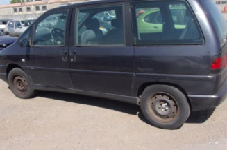 Poignee porte avant droit PEUGEOT 806
