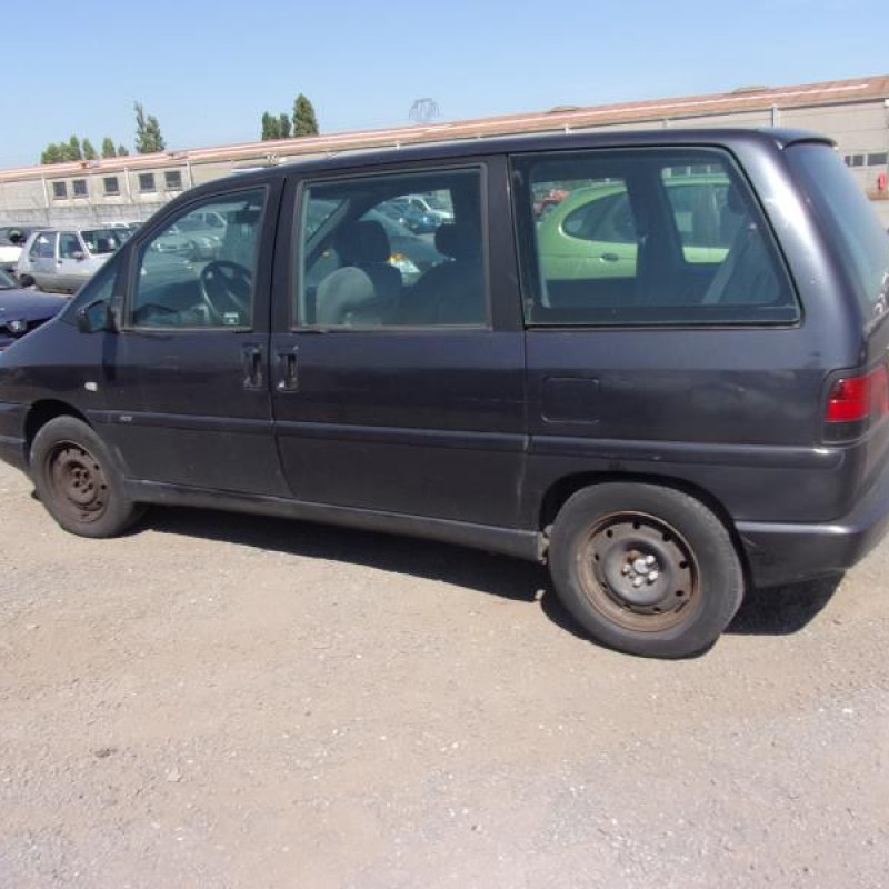 Poignee porte avant droit PEUGEOT 806 Photo n°7