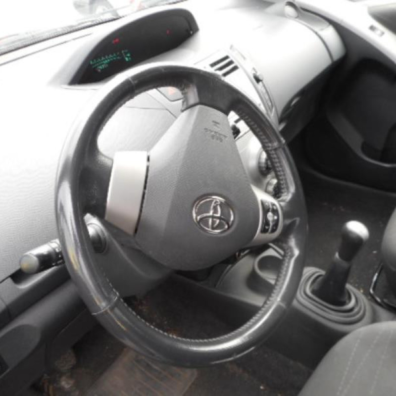 Autoradio d'origine TOYOTA YARIS 2 Photo n°8