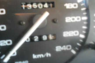 Optique avant principal gauche (feux)(phare) MAZDA 323 4