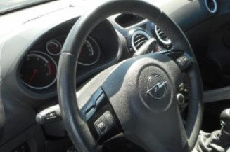 Bras essuie glace avant gauche OPEL CORSA D