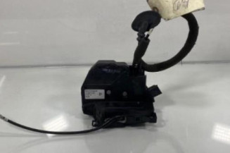 Serrure avant droit RENAULT CLIO 4