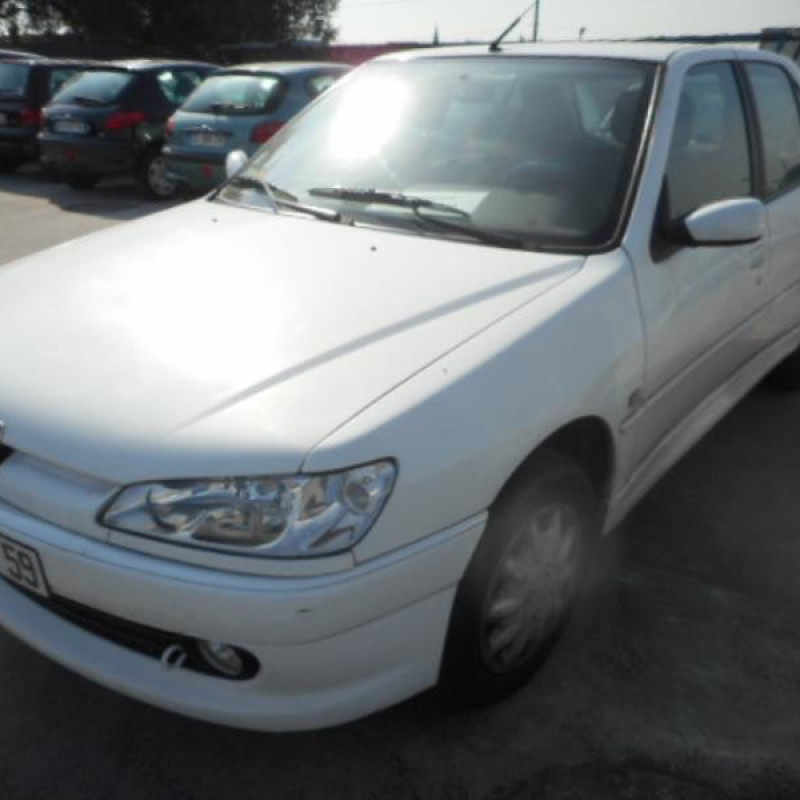 Retroviseur droit PEUGEOT 306 Photo n°4