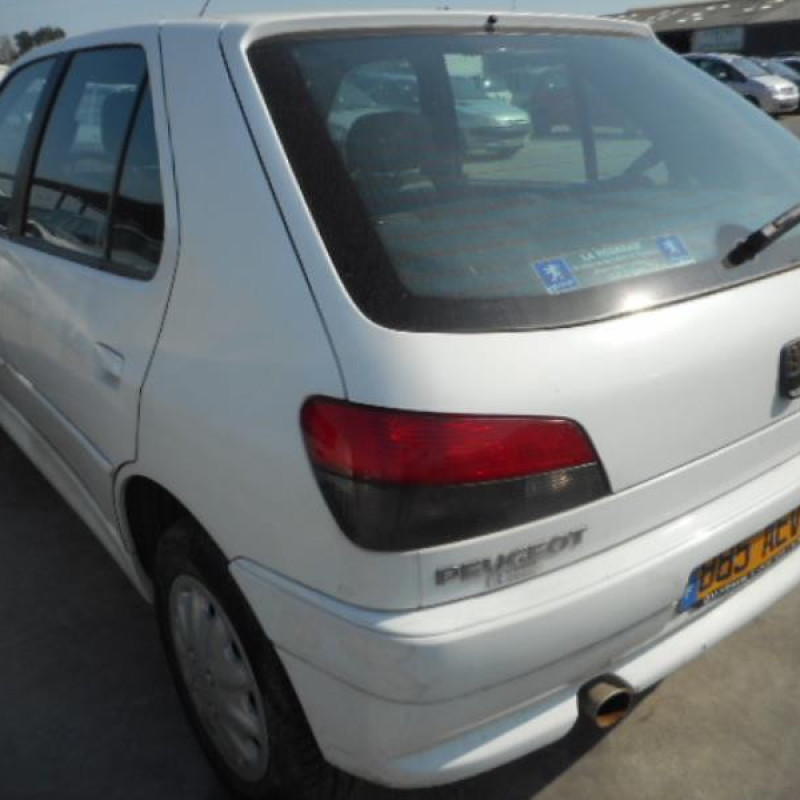 Retroviseur droit PEUGEOT 306 Photo n°7