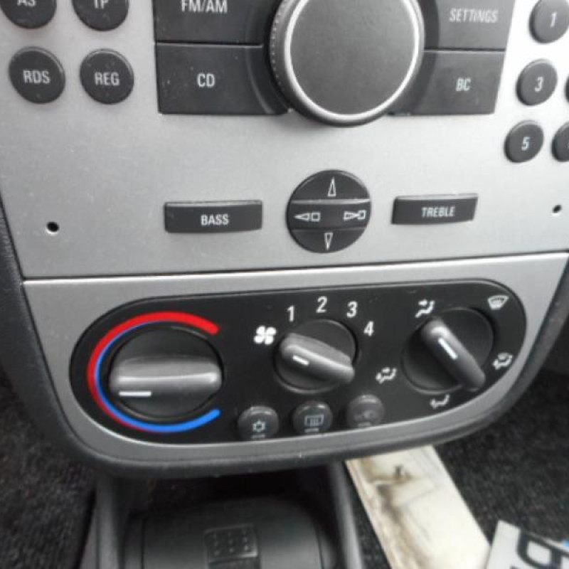 Commande chauffage OPEL CORSA C Photo n°9