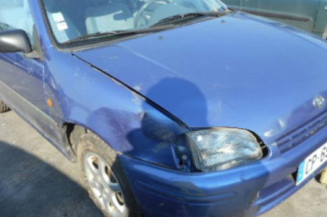 Moteur essuie glace arriere TOYOTA STARLET 3