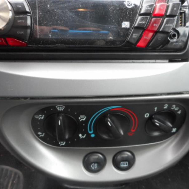 Retroviseur droit FORD KA 1 Photo n°8