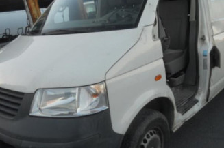 Moteur essuie glace avant VOLKSWAGEN TRANSPORTER 5