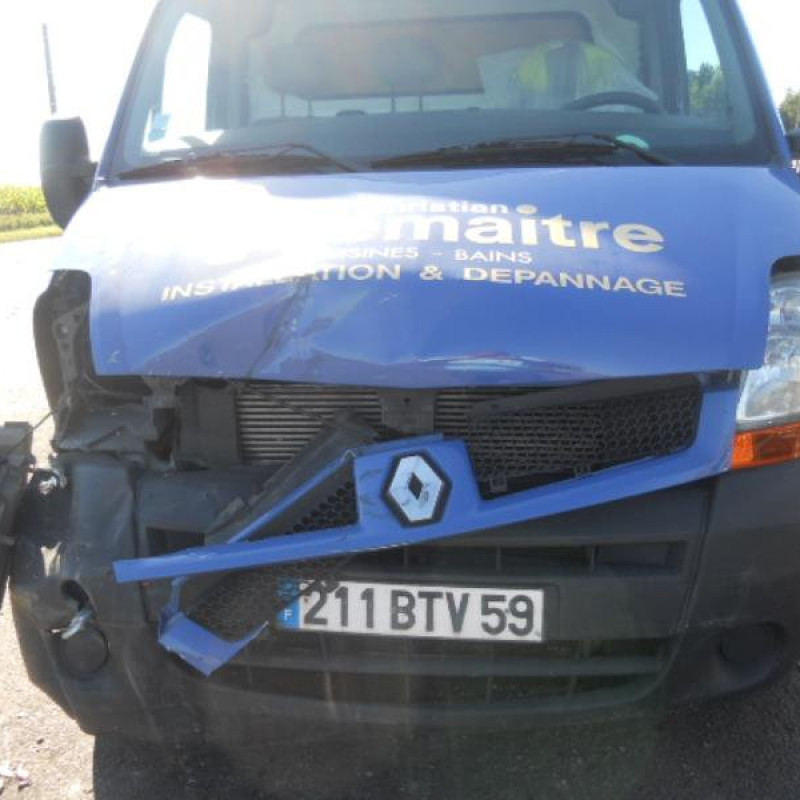 Aile avant gauche RENAULT MASTER 2 Photo n°3