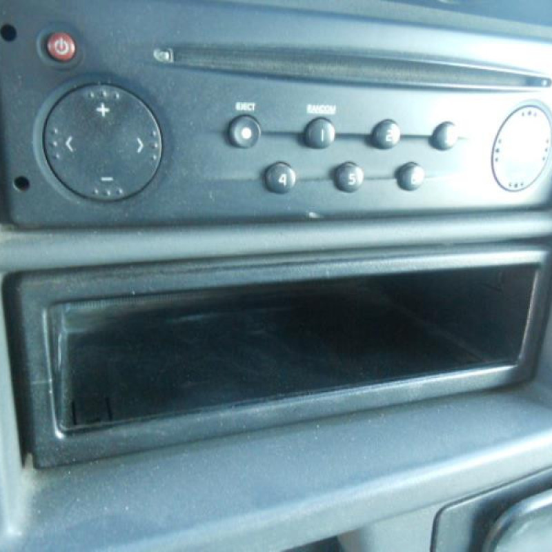 Aile avant gauche RENAULT MASTER 2 Photo n°10