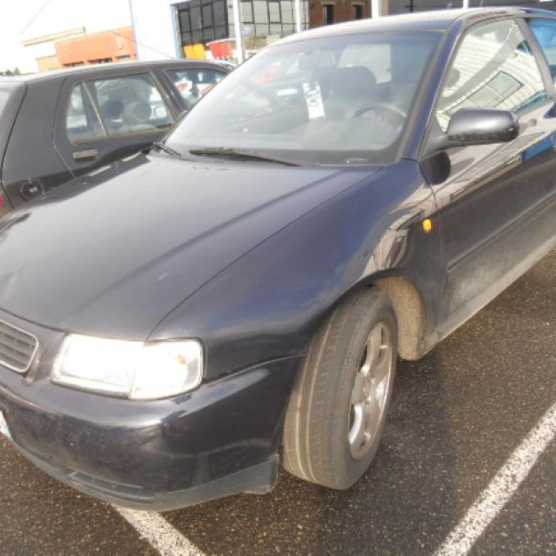 Retroviseur droit AUDI A3 1 Photo n°4