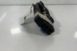 Poignee porte avant droit RENAULT CLIO 4