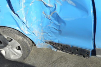 Poignee porte avant droit RENAULT CLIO 4