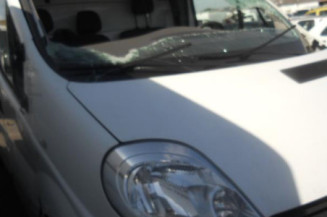 Serrure avant droit RENAULT TRAFIC 2