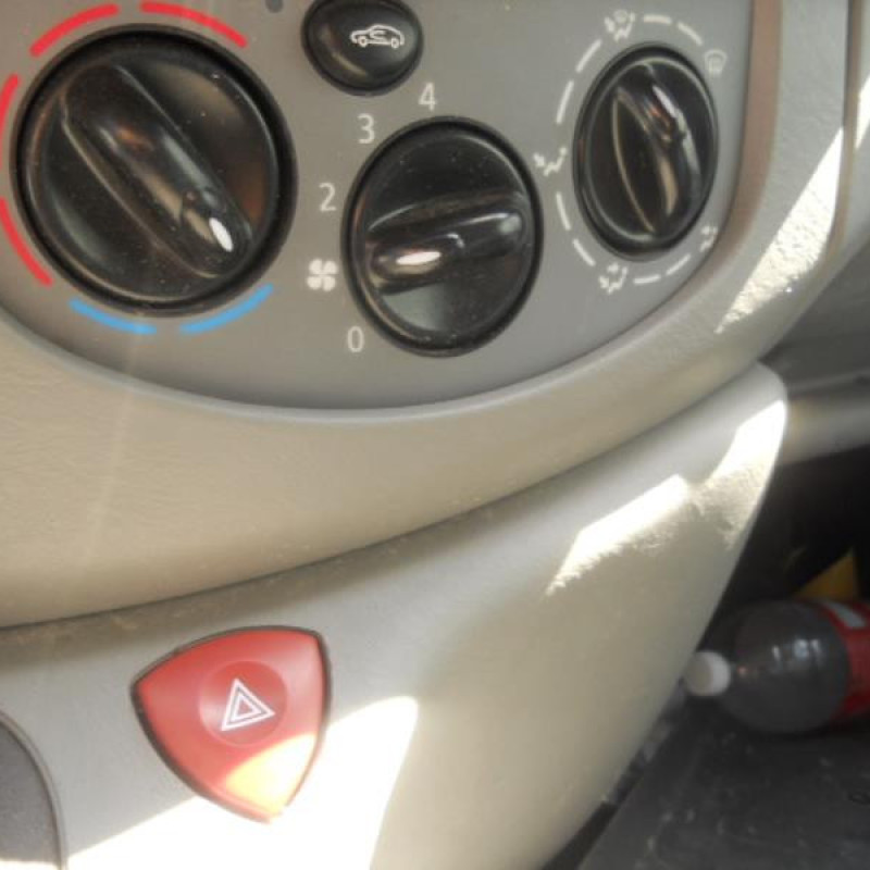 Serrure avant droit RENAULT TRAFIC 2 Photo n°10