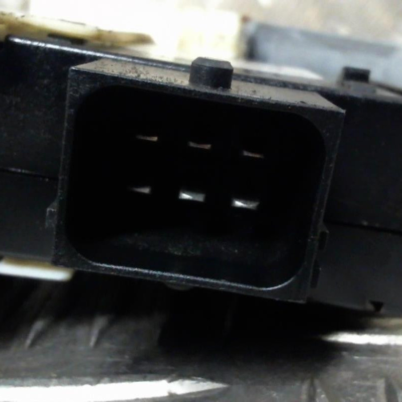 Leve vitre electrique avant gauche FIAT 500X Photo n°2