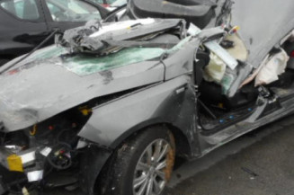 Serrure avant droit PEUGEOT 308 2