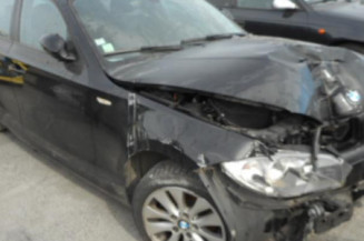 Boite a gants BMW SERIE 1 E87 Photo n°1