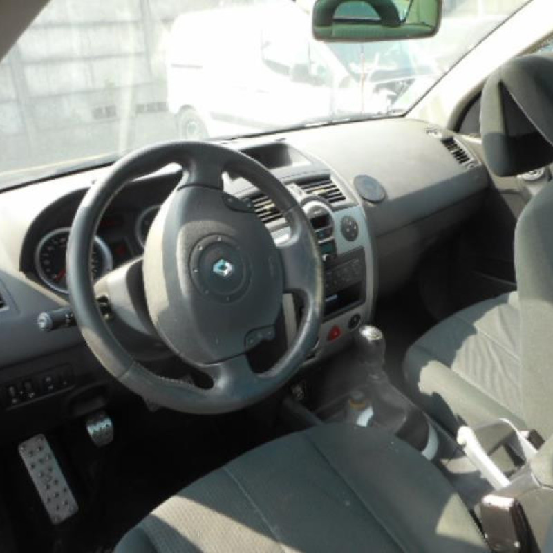 Aile avant gauche RENAULT MEGANE 2 Photo n°6