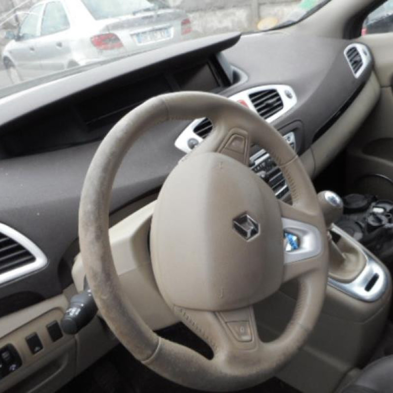 Lecteur de carte (neiman) RENAULT SCENIC 3 Photo n°8