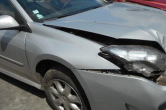 Poignee porte arriere gauche RENAULT LAGUNA 3