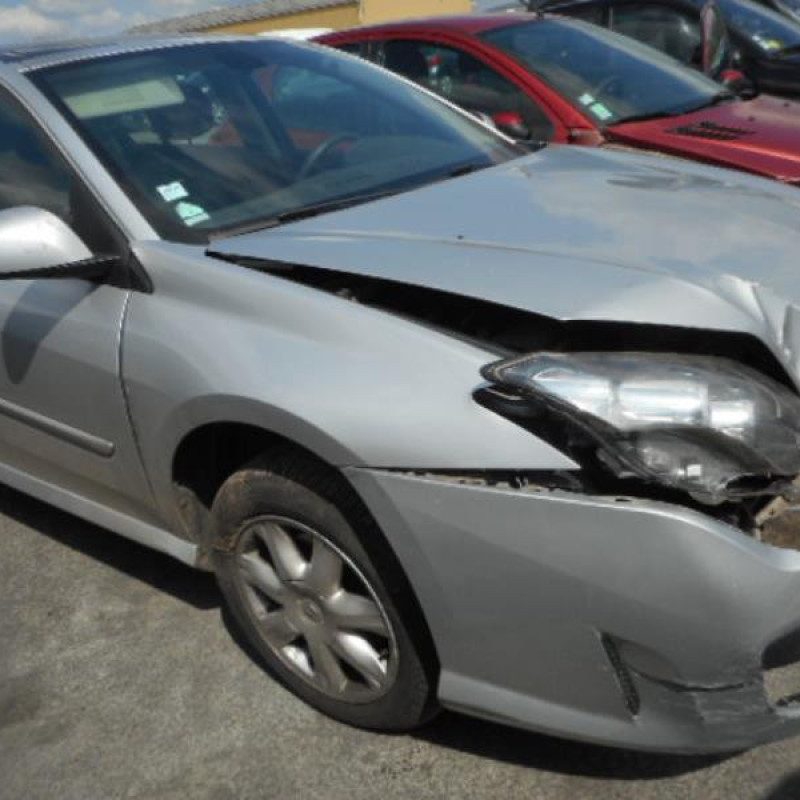 Poignee porte arriere gauche RENAULT LAGUNA 3 Photo n°6