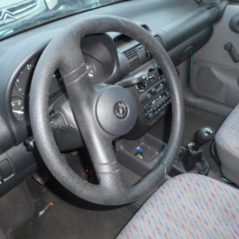 Alternateur OPEL CORSA B Photo n°8
