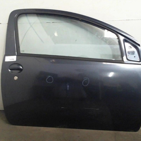 Porte avant droit TOYOTA AYGO 1 Photo n°1