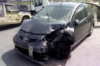 Porte avant droit TOYOTA AYGO 1