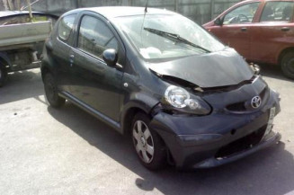 Porte avant droit TOYOTA AYGO 1