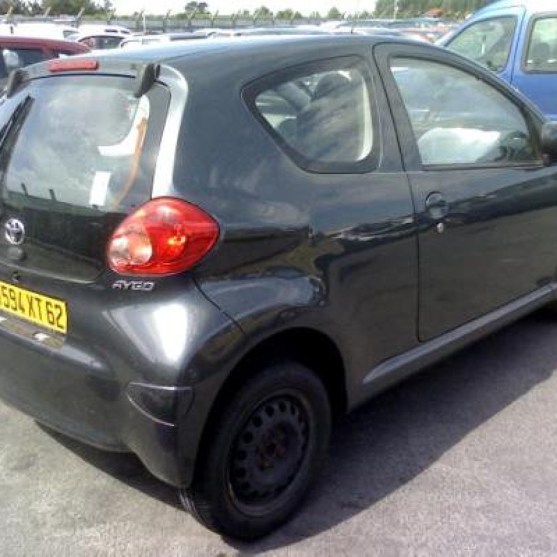 Porte avant droit TOYOTA AYGO 1 Photo n°9