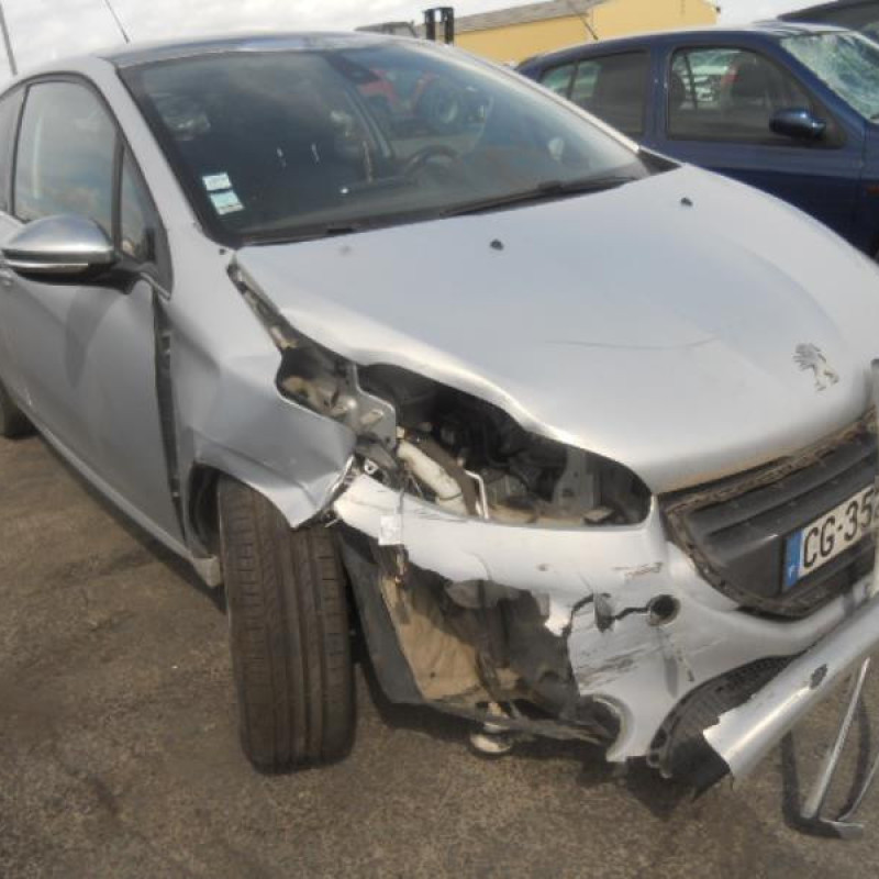 Poignee interieur avant gauche PEUGEOT 208 1 Photo n°6