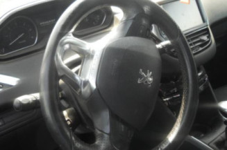 Poignee interieur avant gauche PEUGEOT 208 1