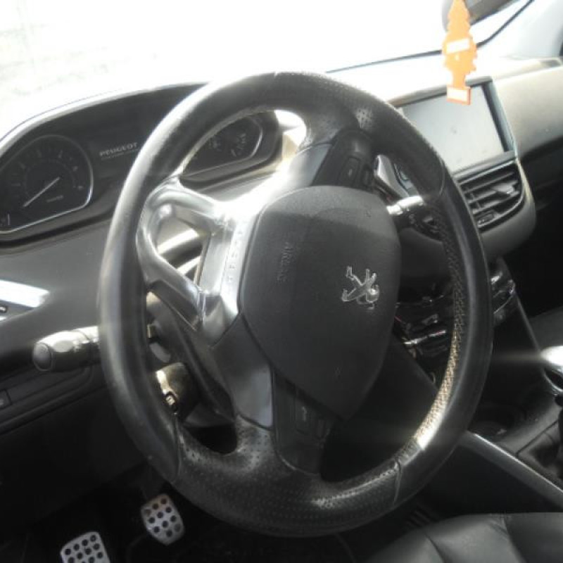 Poignee interieur avant gauche PEUGEOT 208 1 Photo n°10