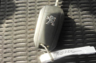 Poignee interieur avant gauche PEUGEOT 208 1