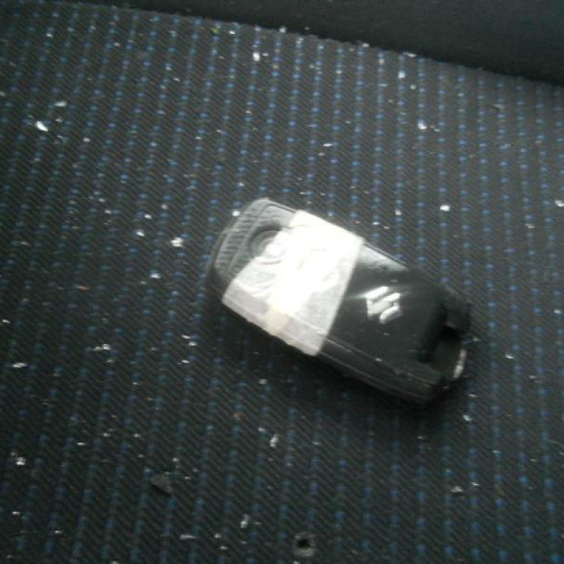 Leve vitre electrique avant droit SUZUKI SWIFT 3 Photo n°9