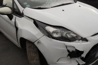 Poignee interieur avant gauche FORD FIESTA 6